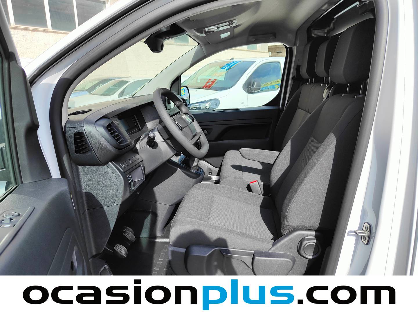 Foto asientos delanteros Fiat Scudo Fiat Scudo Furgón M 1.5 Diésel  (120 CV)