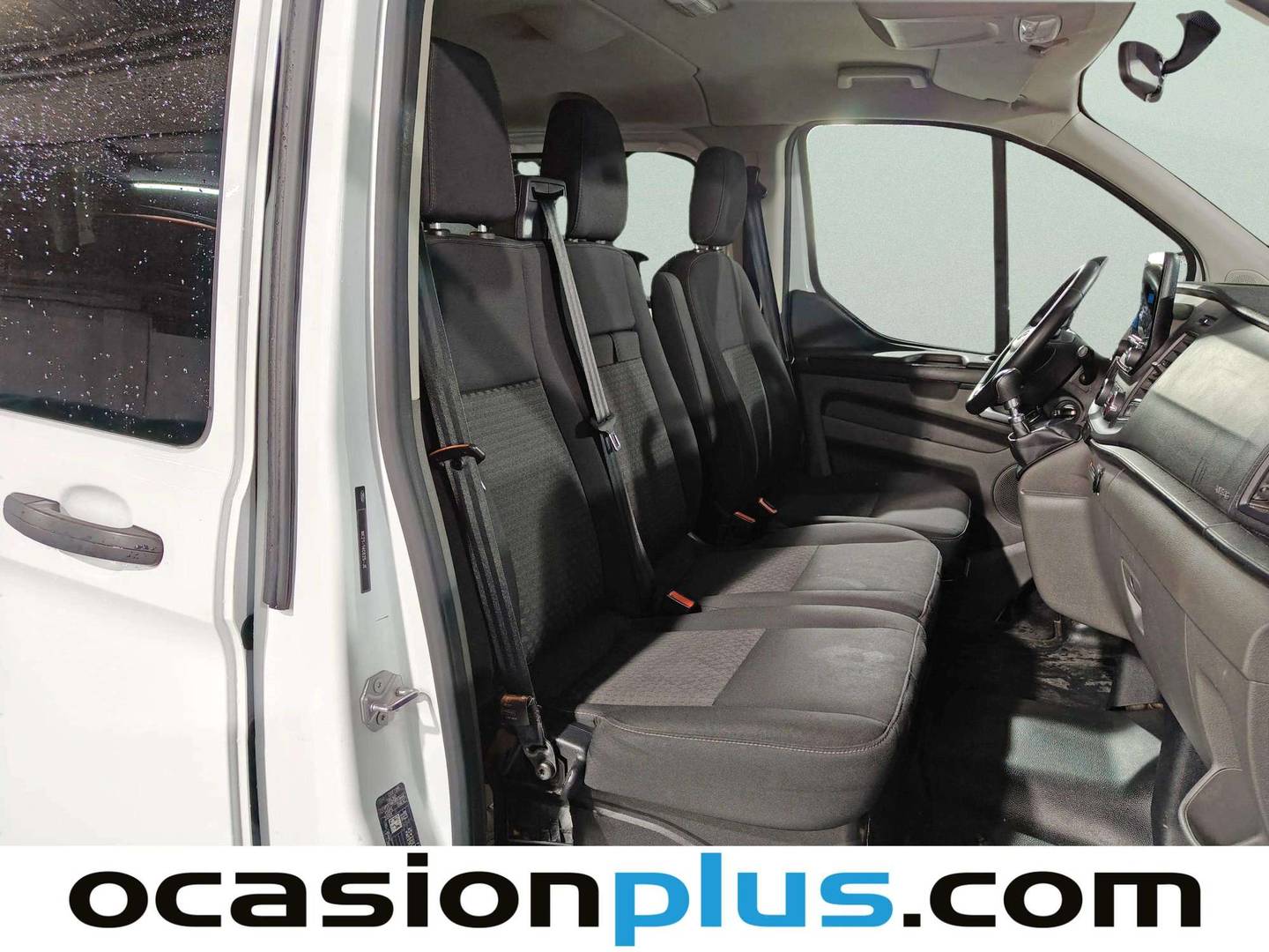 Foto Ford Transit Custom Ford Transit Custom Kombi 2.0 TDCI 320 L1 Trend (130 CV) 9 Plazas