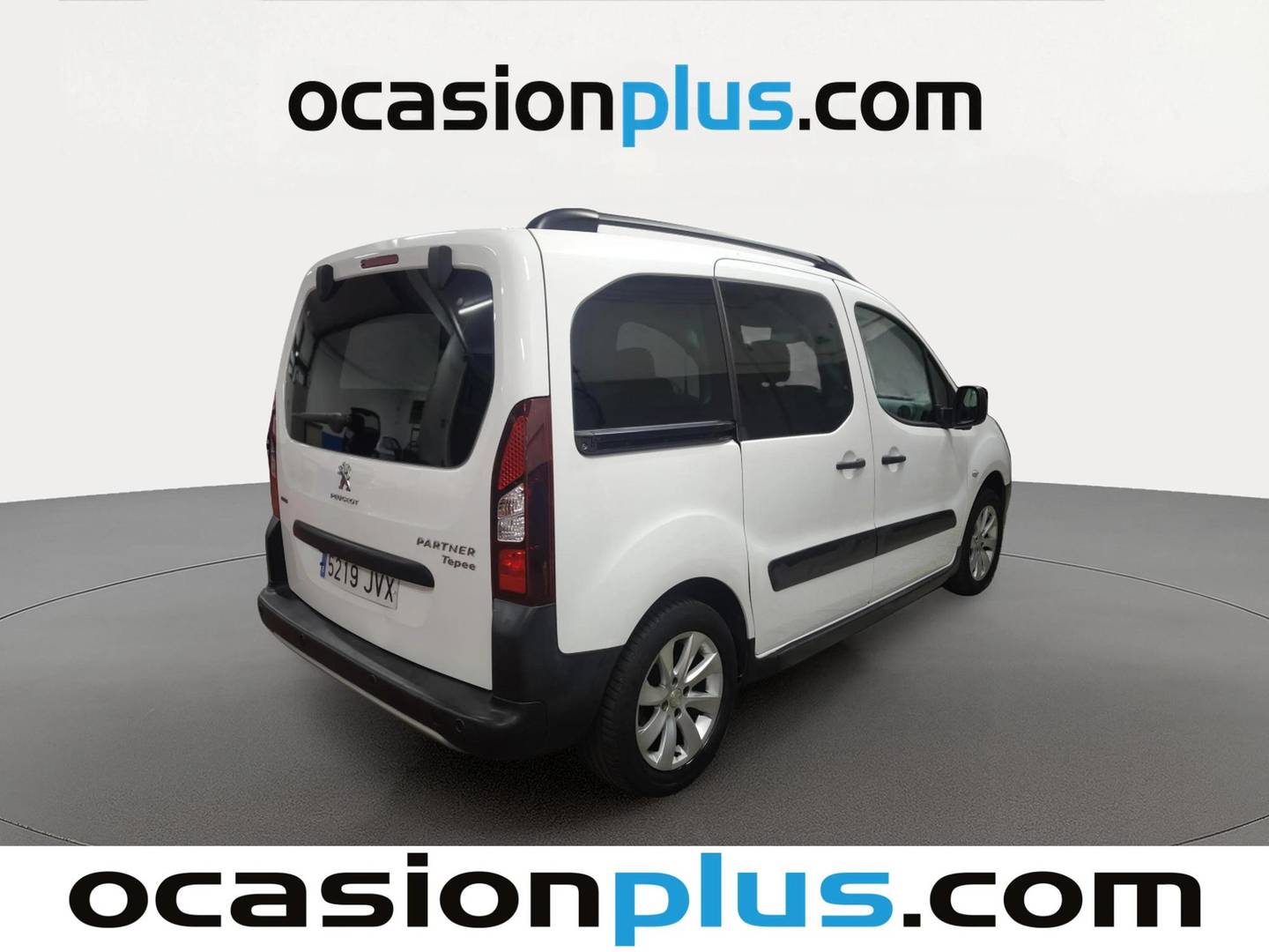 Foto trasera Peugeot Partner Peugeot Partner Tepee Combi 1.2 PureTech Outdoor (110 CV) derecha