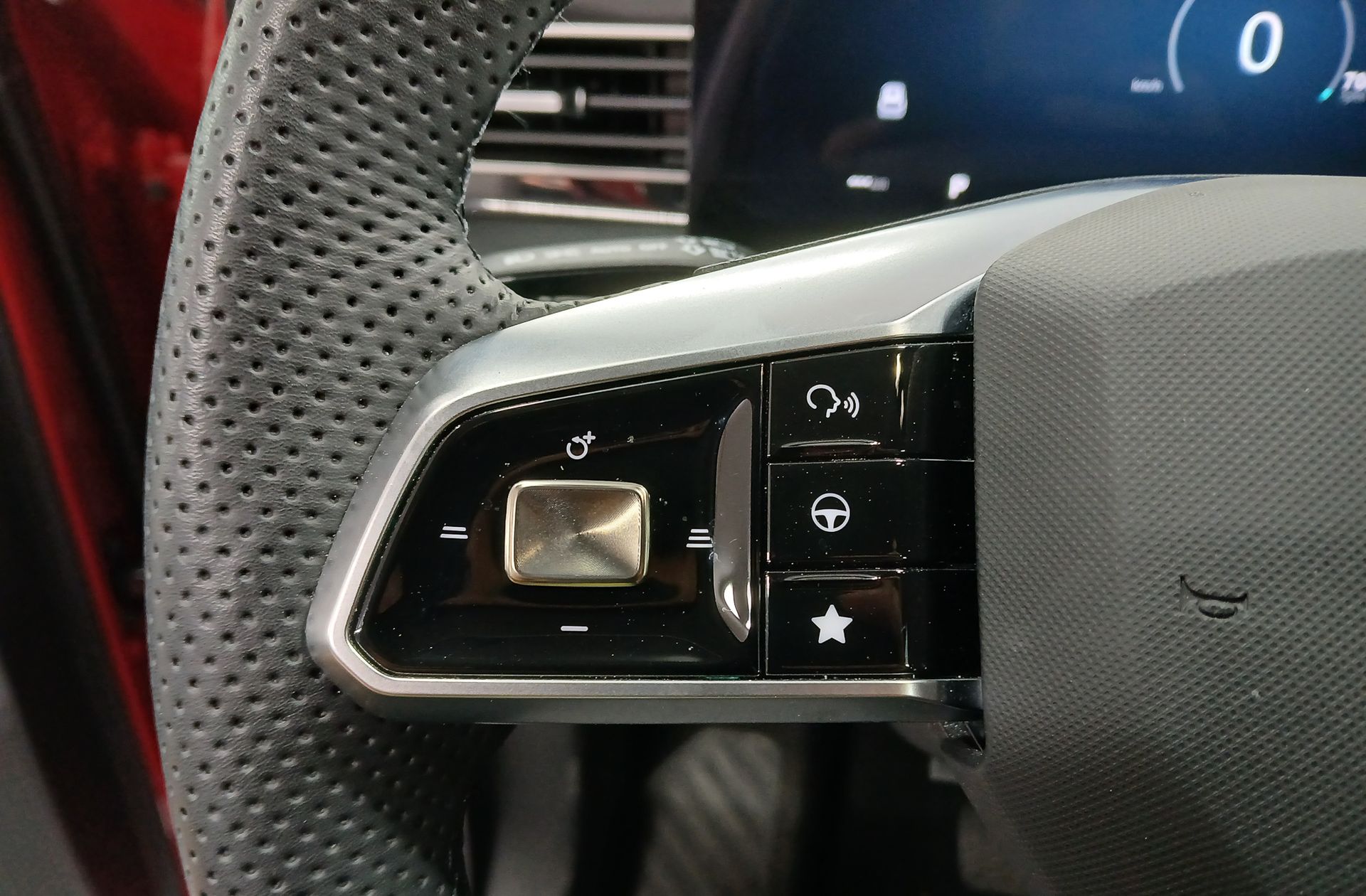 MG HS 1.5T Comfort DCT - foto 26