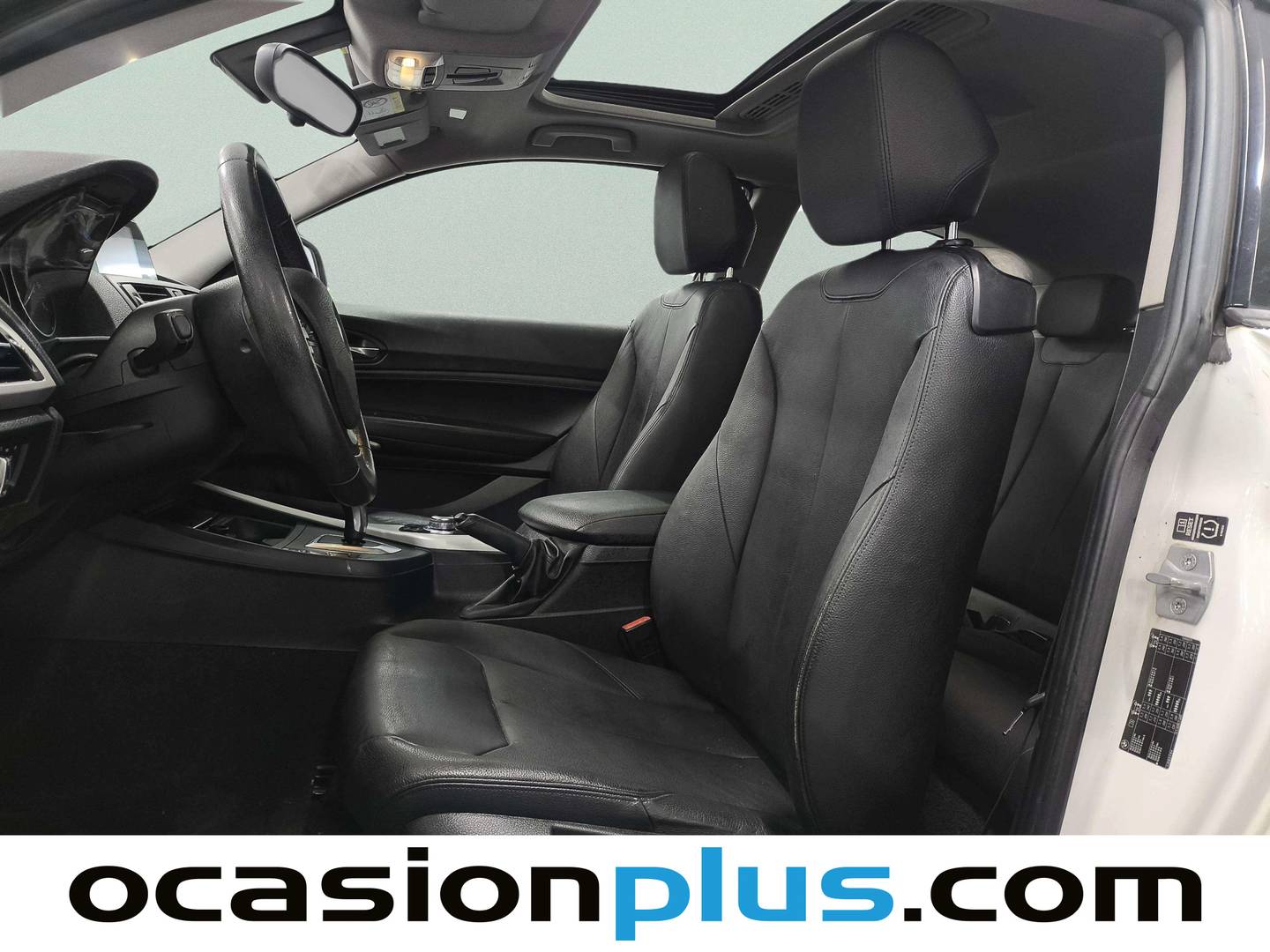 Foto asientos delanteros BMW Serie 1 BMW Serie 1 118d (143 CV)