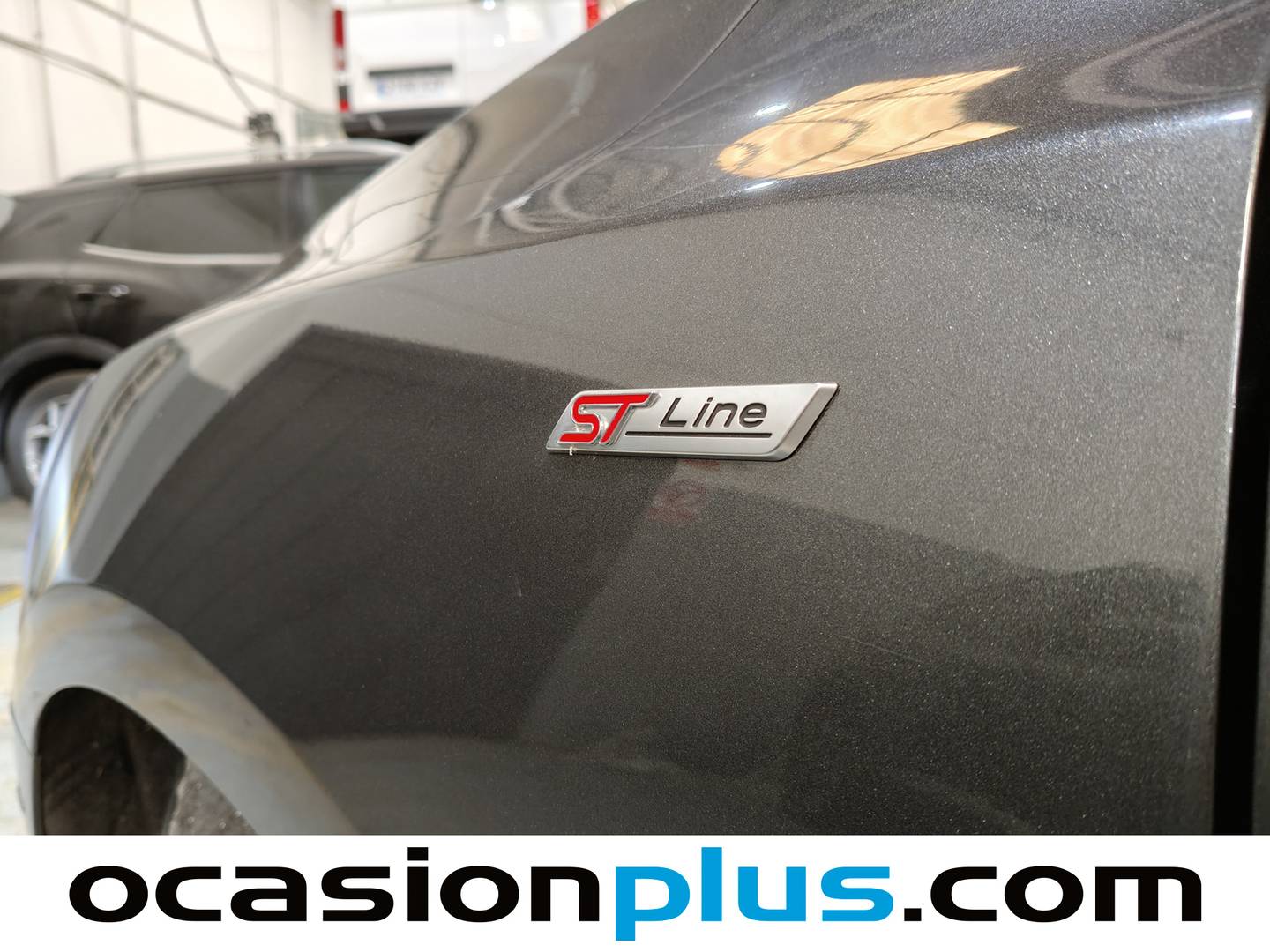 Extras y acabados del Ford Focus Ford Focus 1.0 Ecoboost MHEV ST-Line Auto (155 CV)