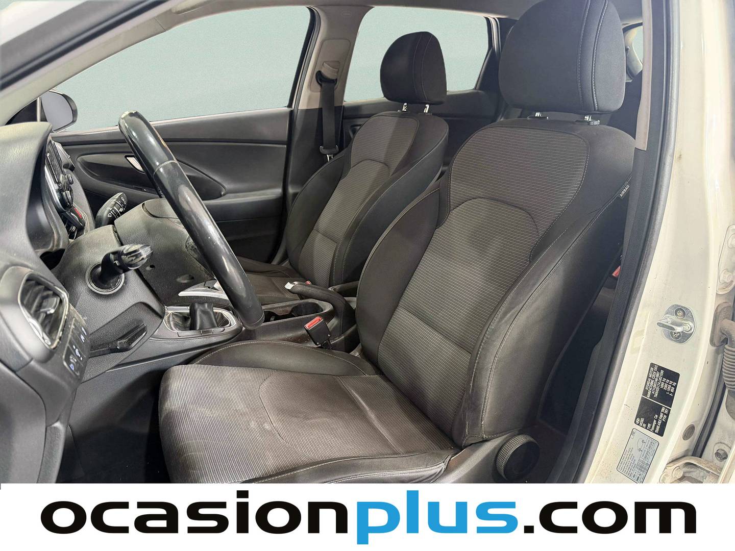 Foto asientos delanteros Hyundai i30 Hyundai i30 1.6 CRDI Klass (95 CV)