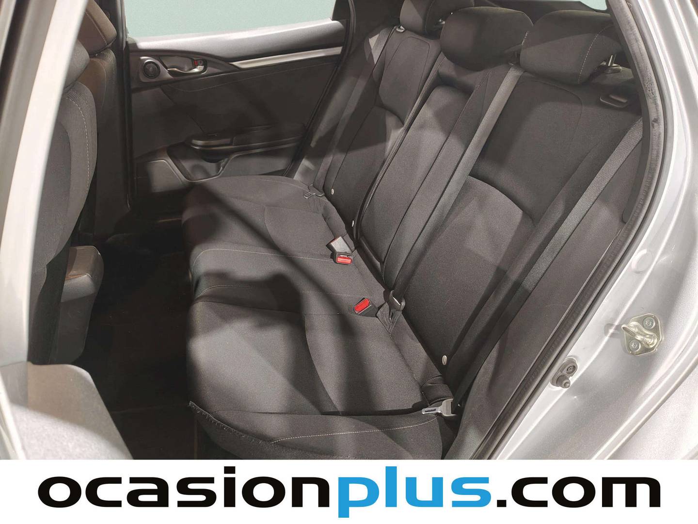 Foto asientos traseros Honda Civic Honda Civic 1.0 I-VTEC Elegance CVT (129 CV)