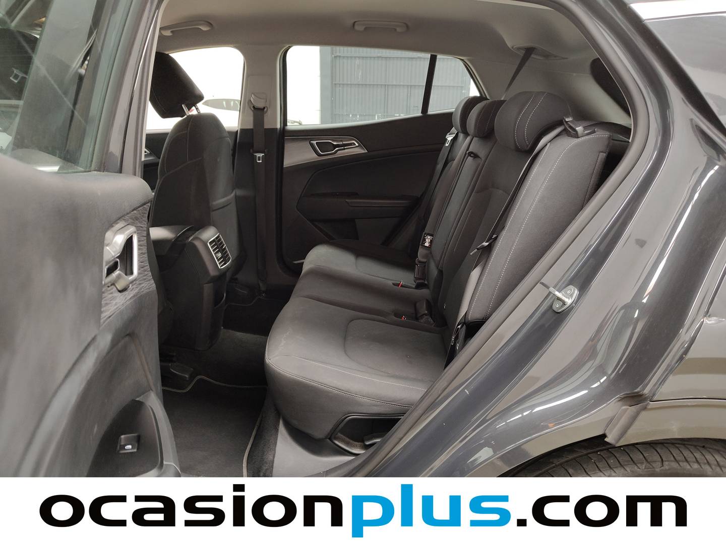 Foto KIA Sportage Kia Sportage 1.6 CRDi MHEV Business 4x2 (136 CV)