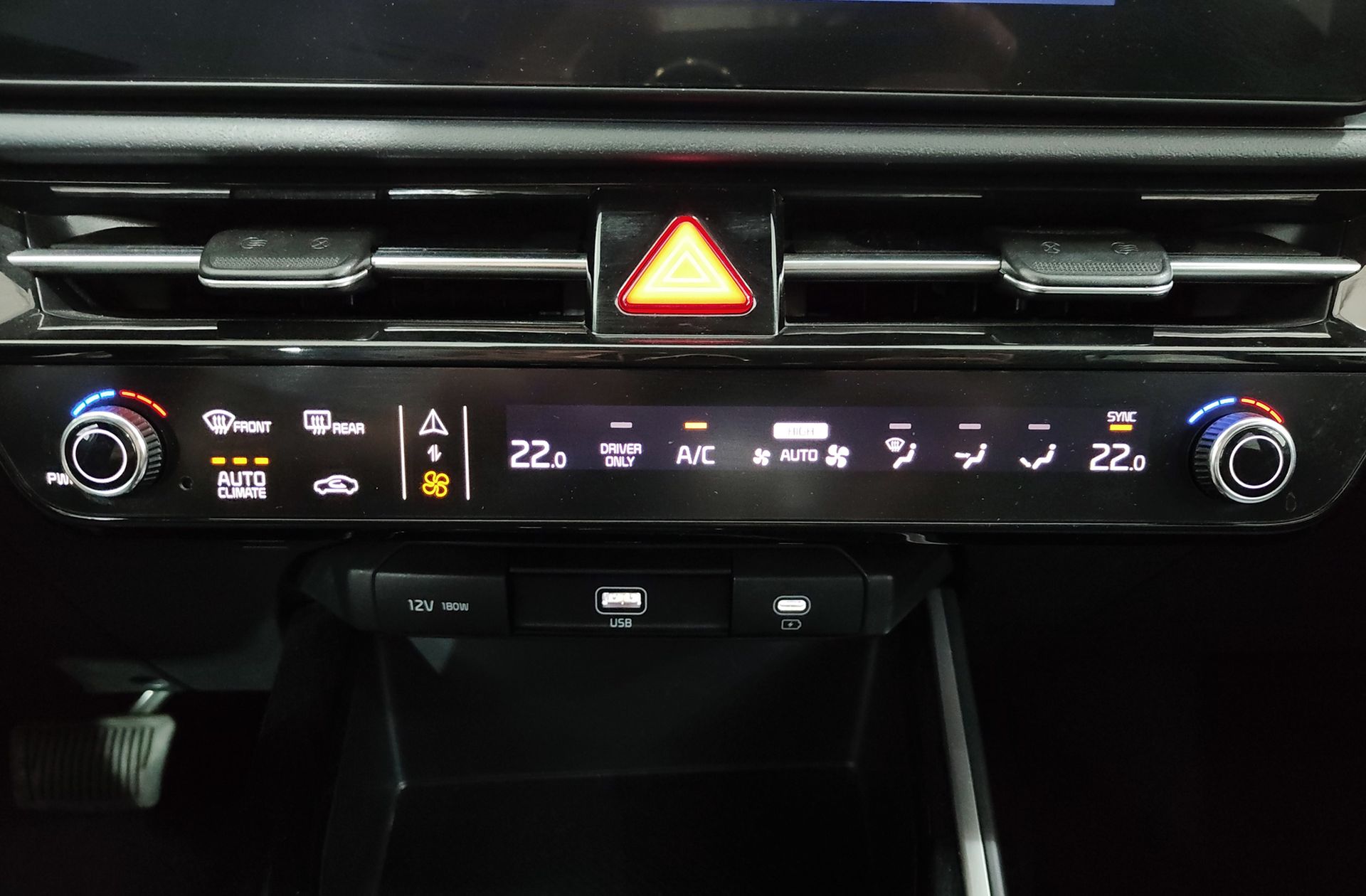Kia Niro 1.6 GDi HEV Concept - foto 30