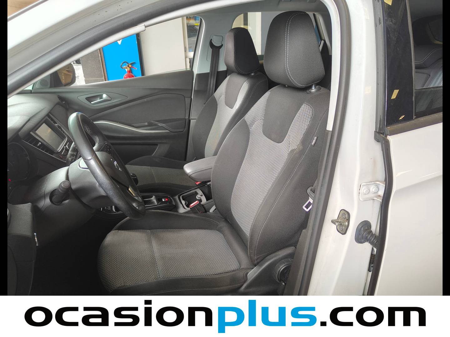 Foto asientos delanteros Opel Grandland X Opel Grandland X 1.2 Turbo Selective (130 CV)