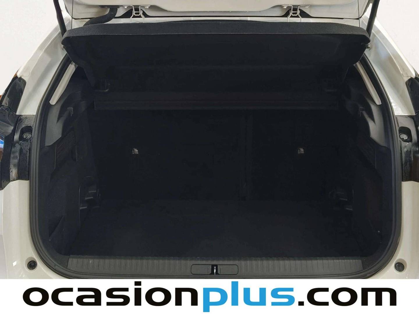 Fotos maletero Citroën C4 Citroën C4 BlueHDi 130 S&S Feel Pack EAT8 (130 CV)