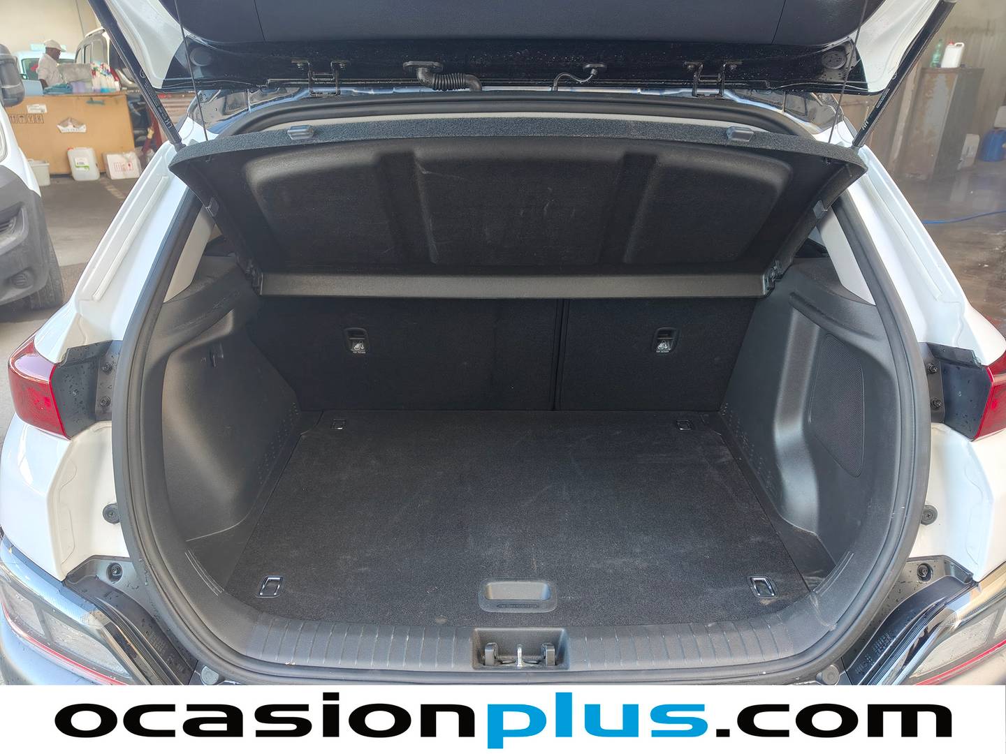 Fotos maletero Hyundai Kona Hyundai Kona 1.6 GDI HEV Tecno 2C DCT (141 CV)