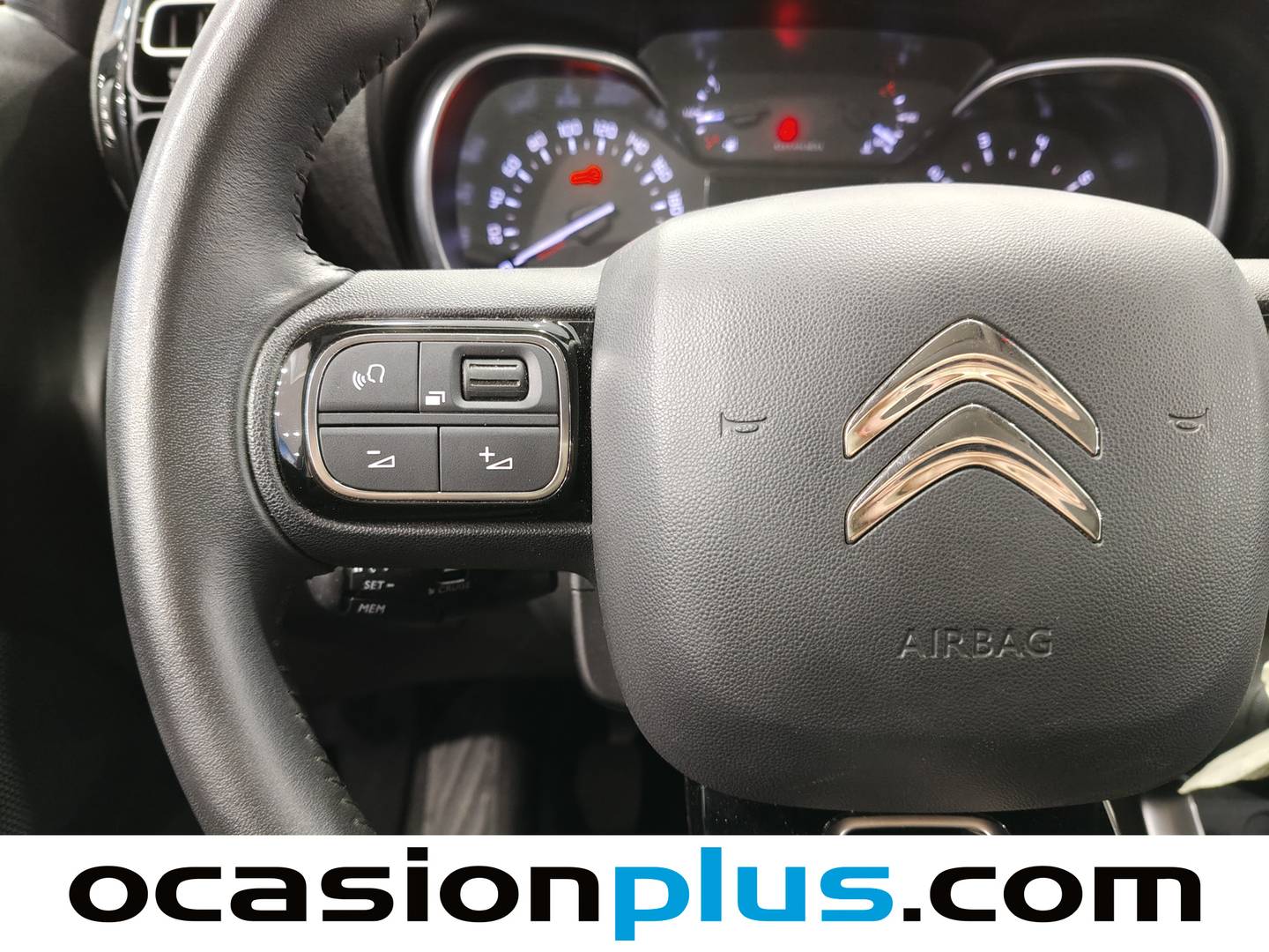 Foto Citroën C3 Aircross Citroen C3 Aircross PureTech 110 S&S Shine (110 CV)