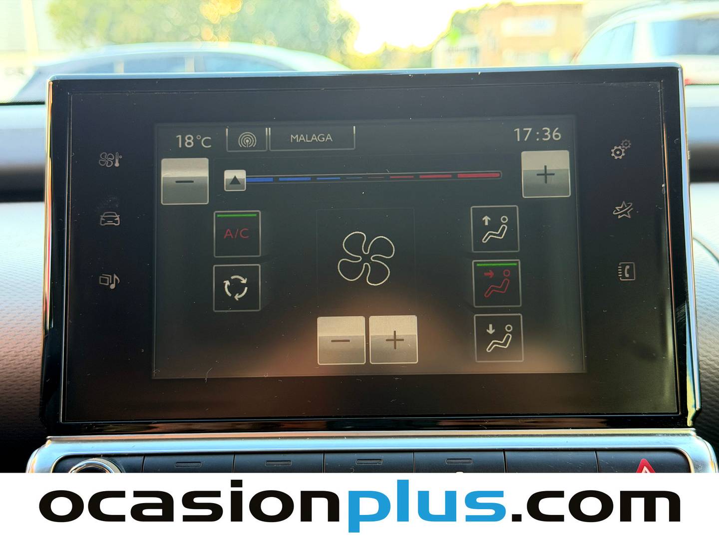 Foto Citroën C4 Cactus Citroen C4 Cactus 1.2 PureTech Feel Fine (82 CV)