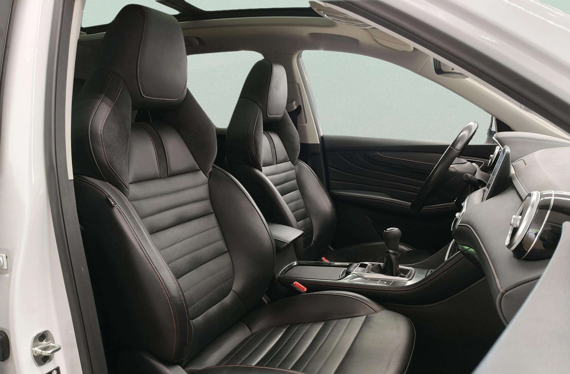 MG HS 1.5 Turbo GDI Luxury - foto 23