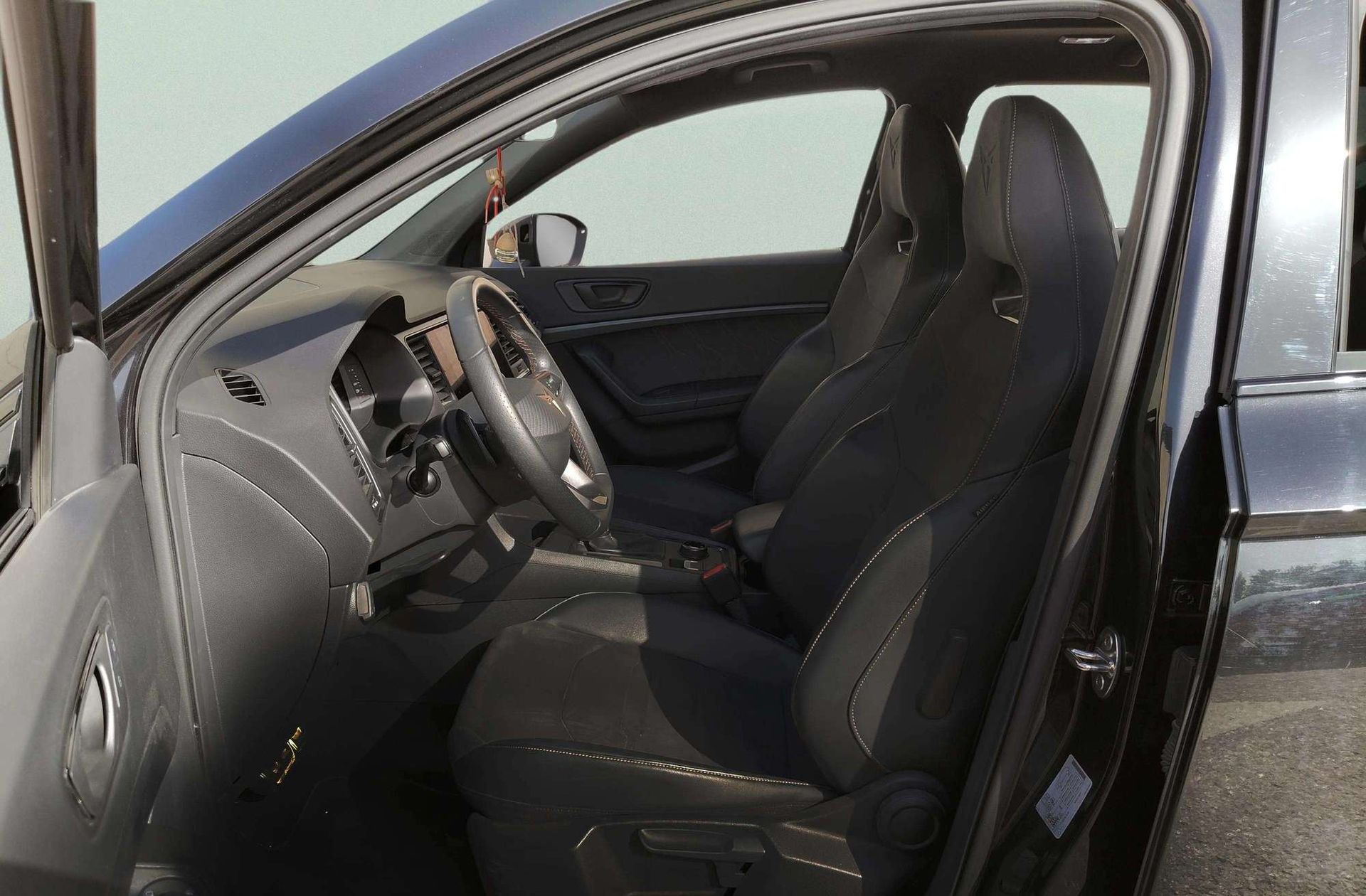 Cupra Ateca 2.0 TSI 4Drive DSG - foto 12