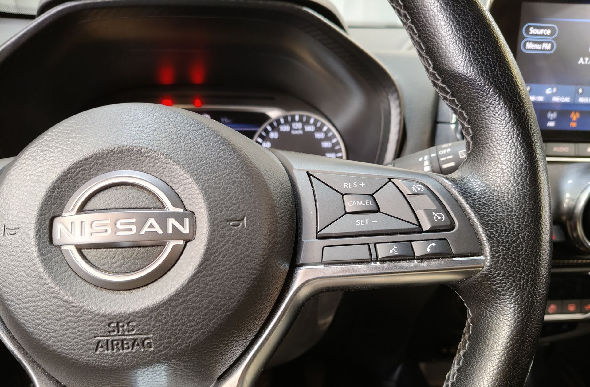Nissan Juke Hybrid N-Design Black - foto 27