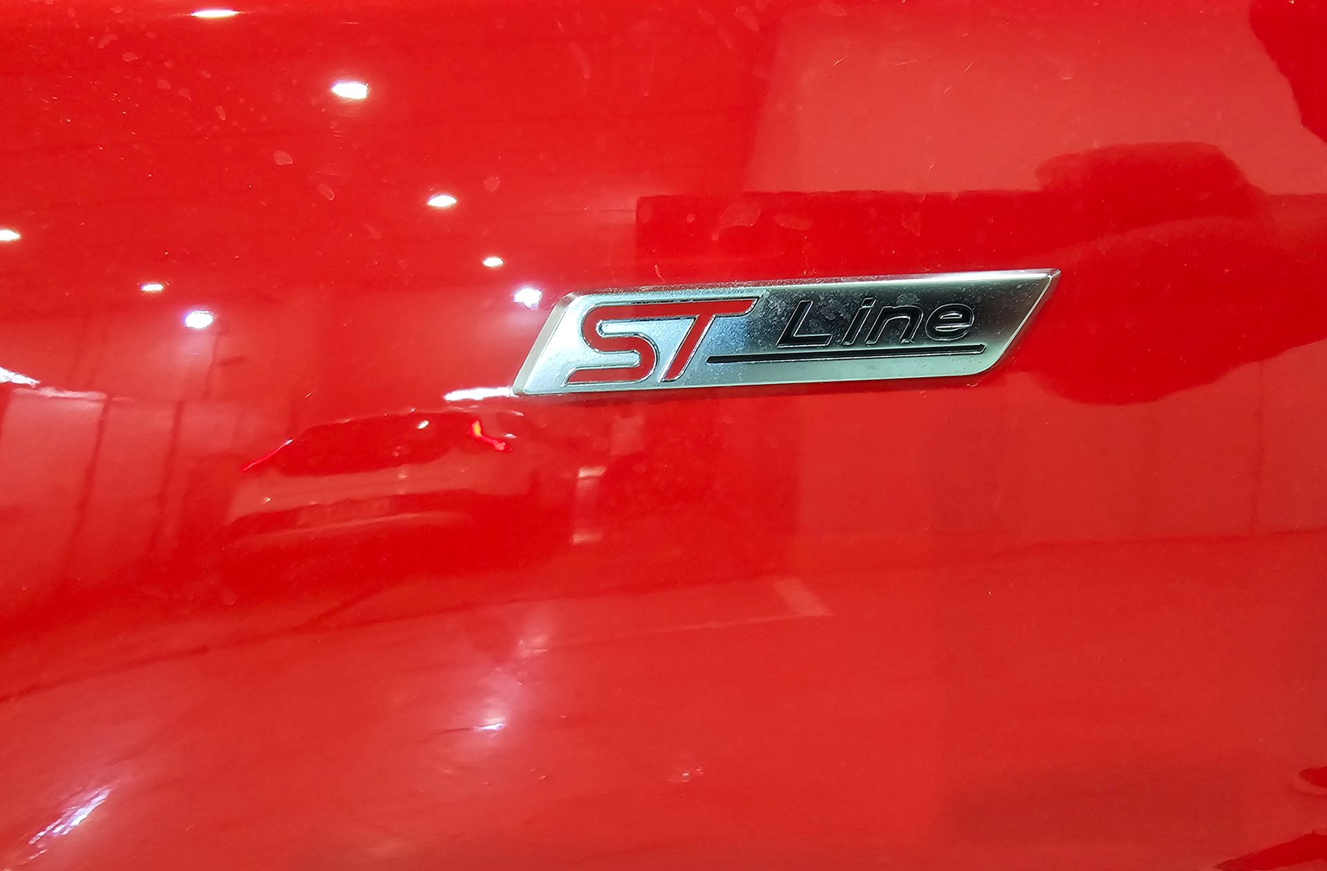 Ford Focus 1.0 EcoBoost MHEV ST-Line - foto 5