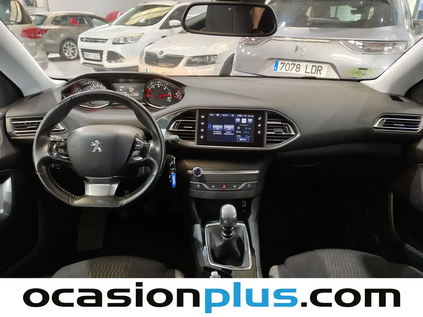 Foto Peugeot 308 Peugeot 308 SW SW BlueHDI 120 Style (120 CV)