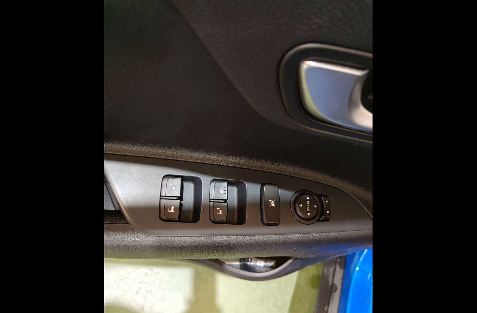 Kia Stonic 1.2 DPi Drive - foto 28