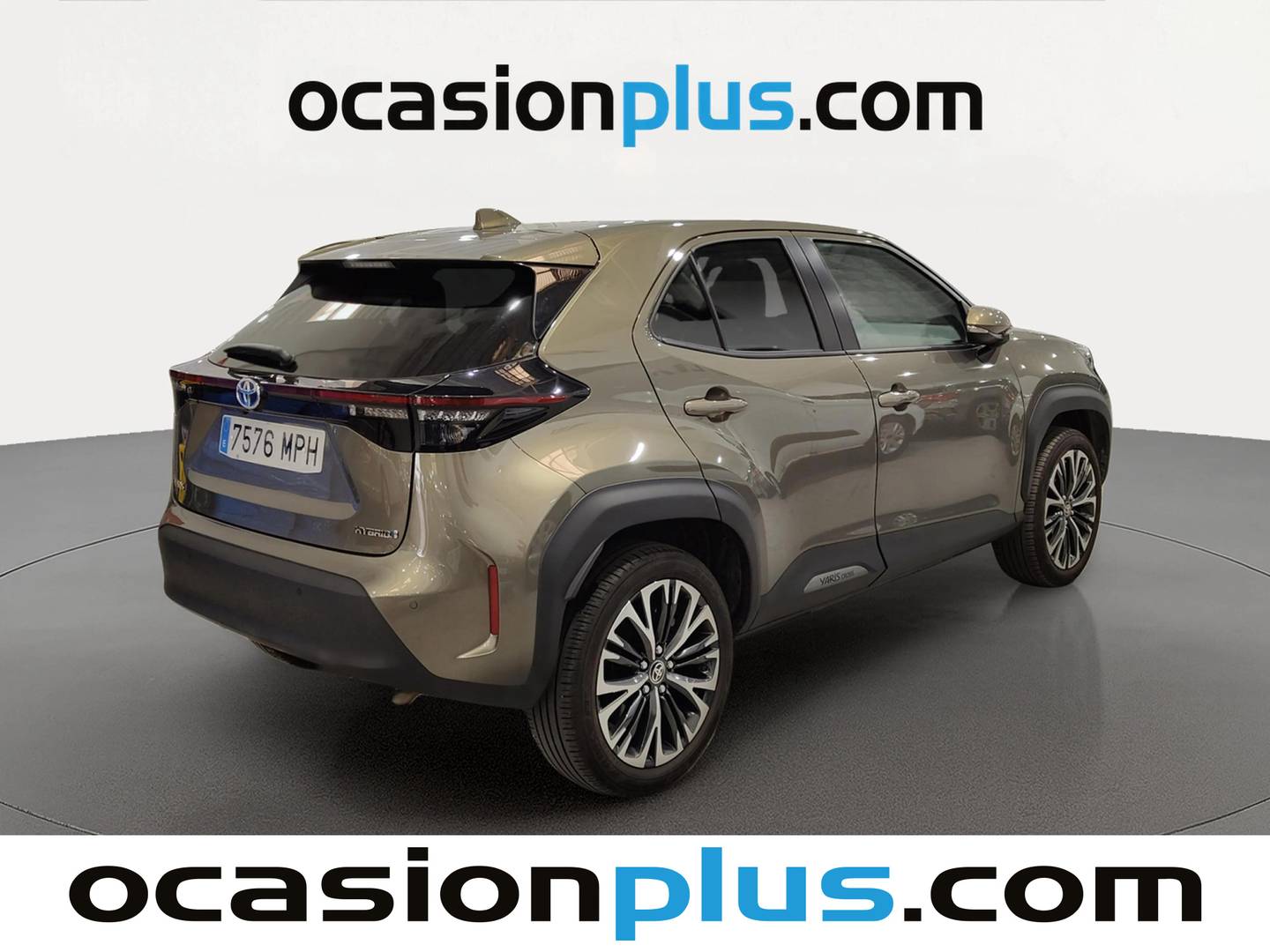 Foto trasera Toyota Yaris Cross Toyota Yaris Cross 130H Style (130 CV) derecha