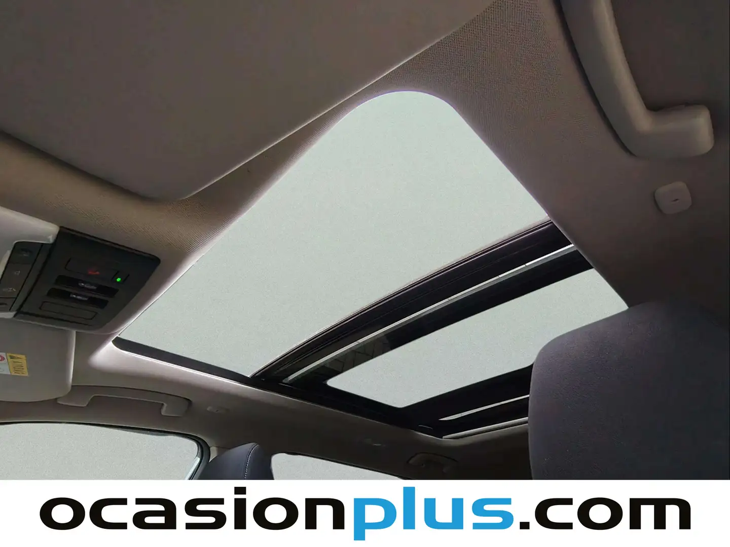 Foto Nissan X-TRAIL Nissan X-Trail 1.5 VC Turbo MHEV N-Connecta Xtronic (163 CV) 7 Plazas