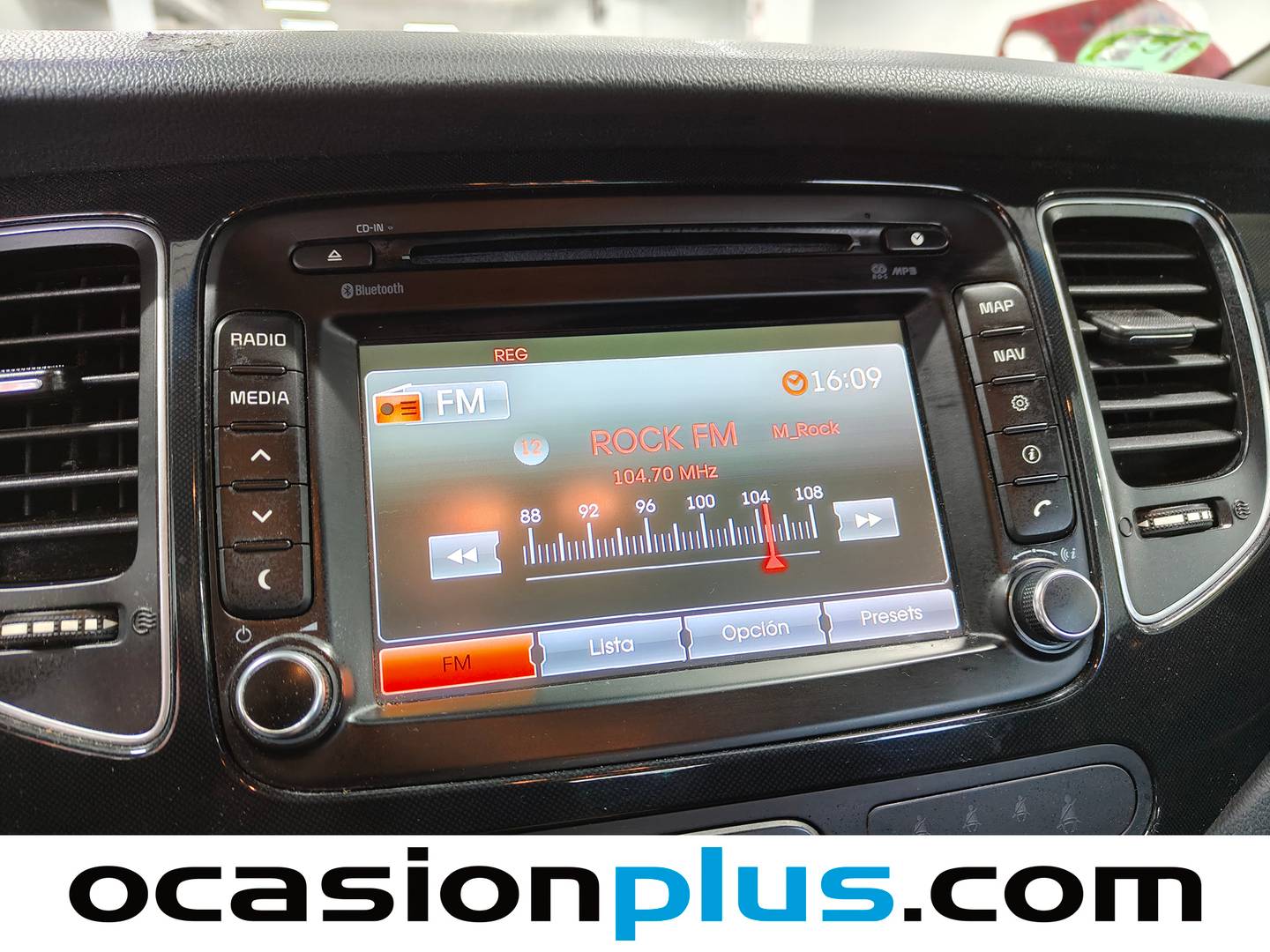 KIA Carens KIA Carens 1.6 GDi UEFA Euro 2016 Eco-Dynamics  (135 CV) gasolina