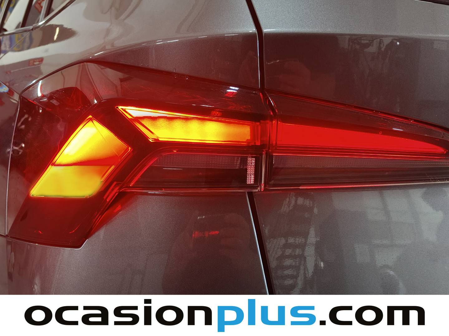 Skoda Kamiq Skoda Kamiq 1.0 TSI Selection DSG (115 CV) gasolina