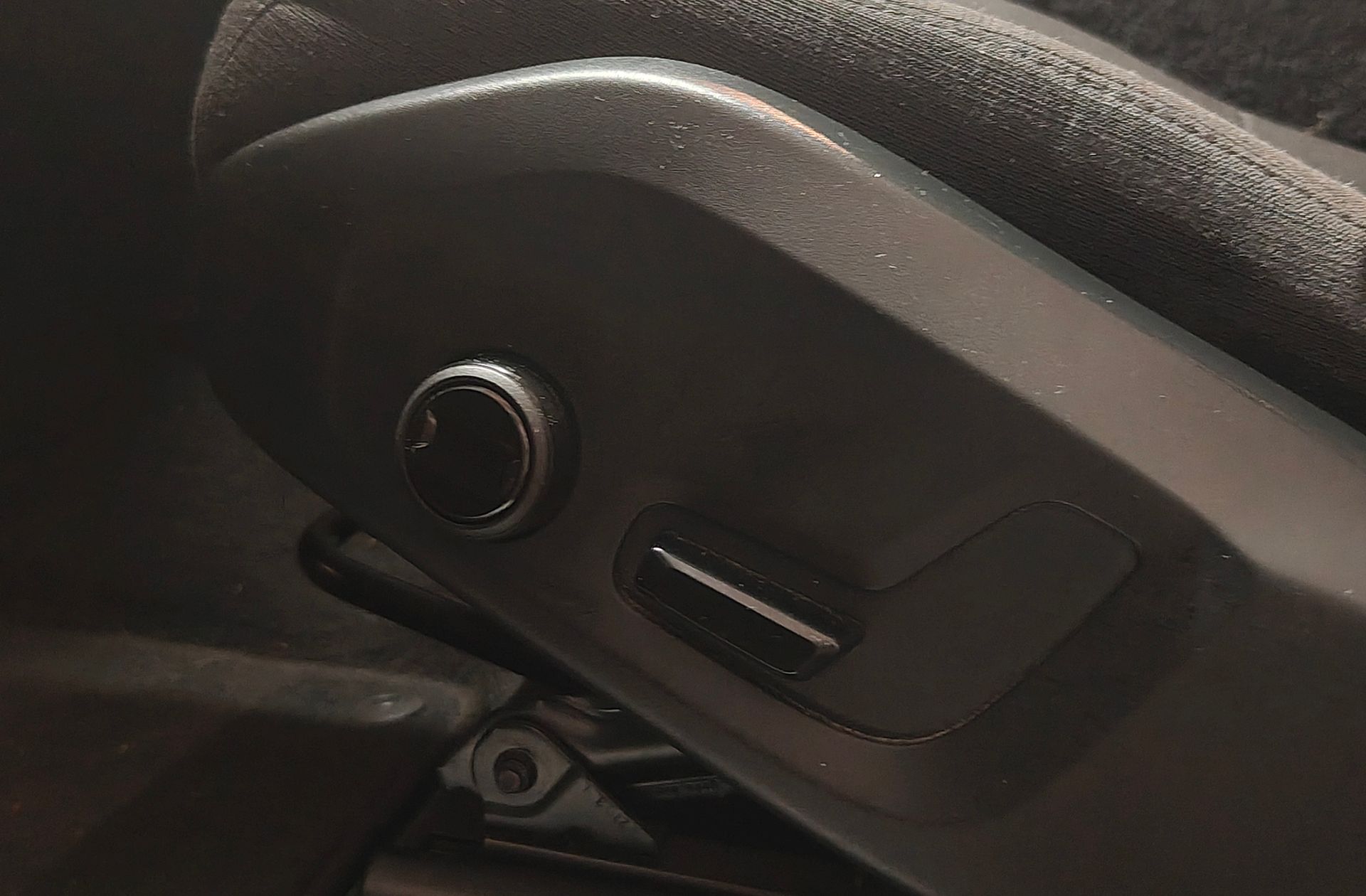Volvo XC60 T6 Recharge Inscription AWD - foto 36