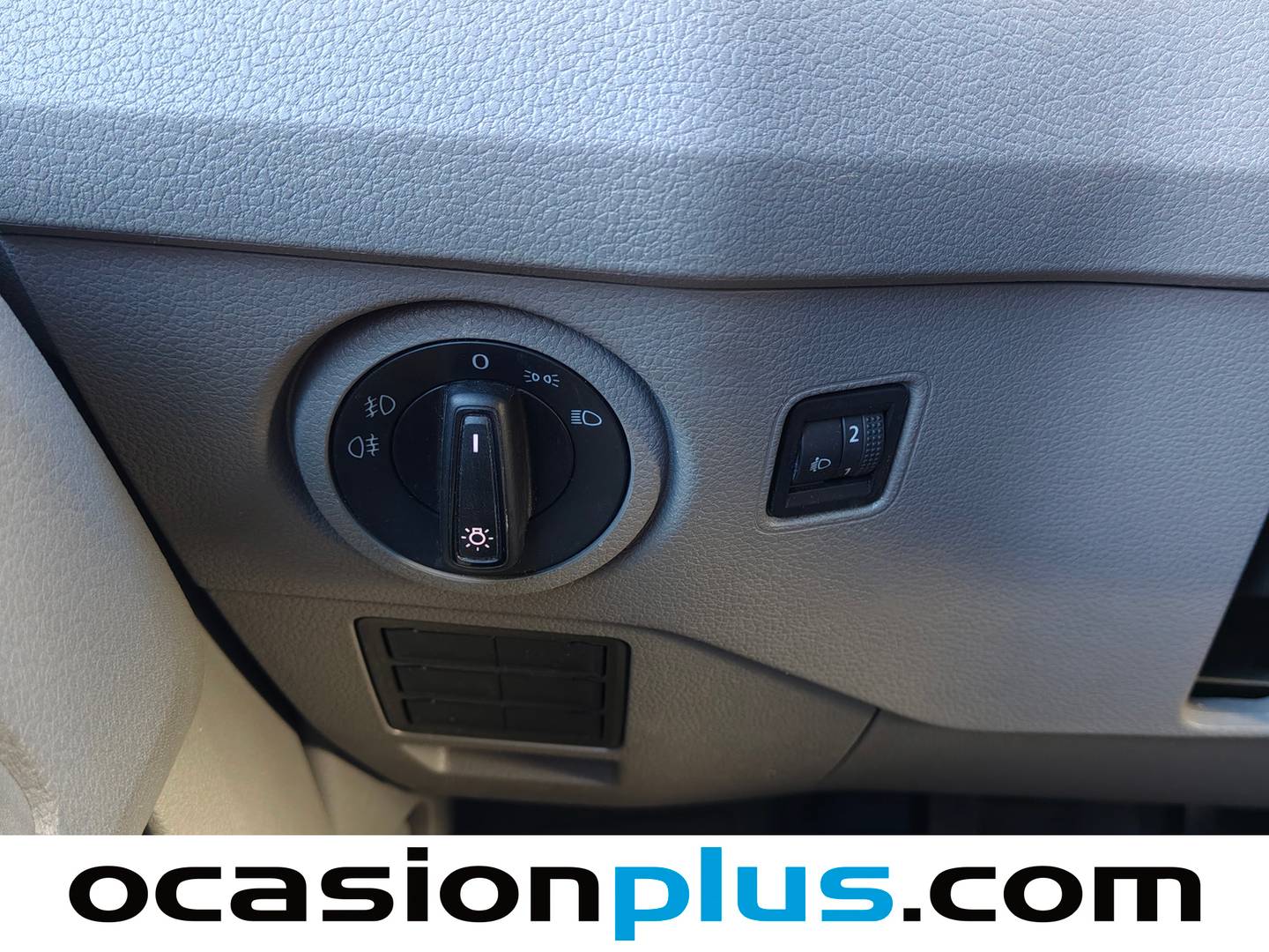 Volkswagen Crafter Volkswagen Crafter 30 Furgón Batalla Media L3H2 2.0 TDI (140 CV) al mejor precio