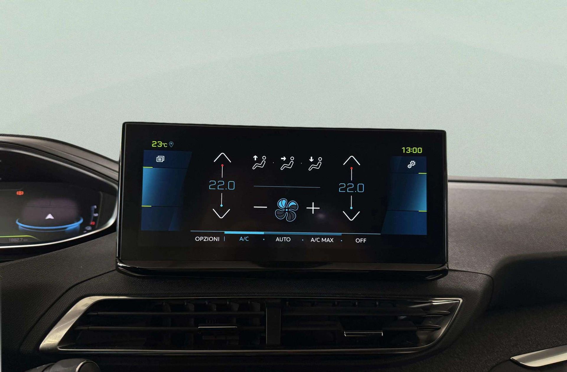 Peugeot 3008 300 Allure Pack e-EAT8 4x4 - foto 30