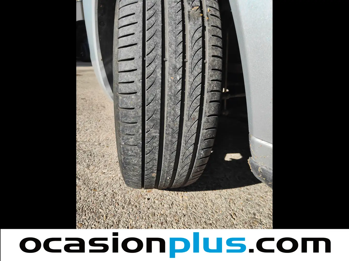 Foto Peugeot 3008 Peugeot 3008 1.6 VTI Style (120 CV)