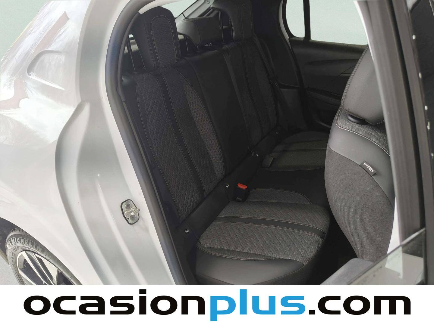 Foto Peugeot 208 Peugeot 208 PureTech 100 Allure (100 CV)