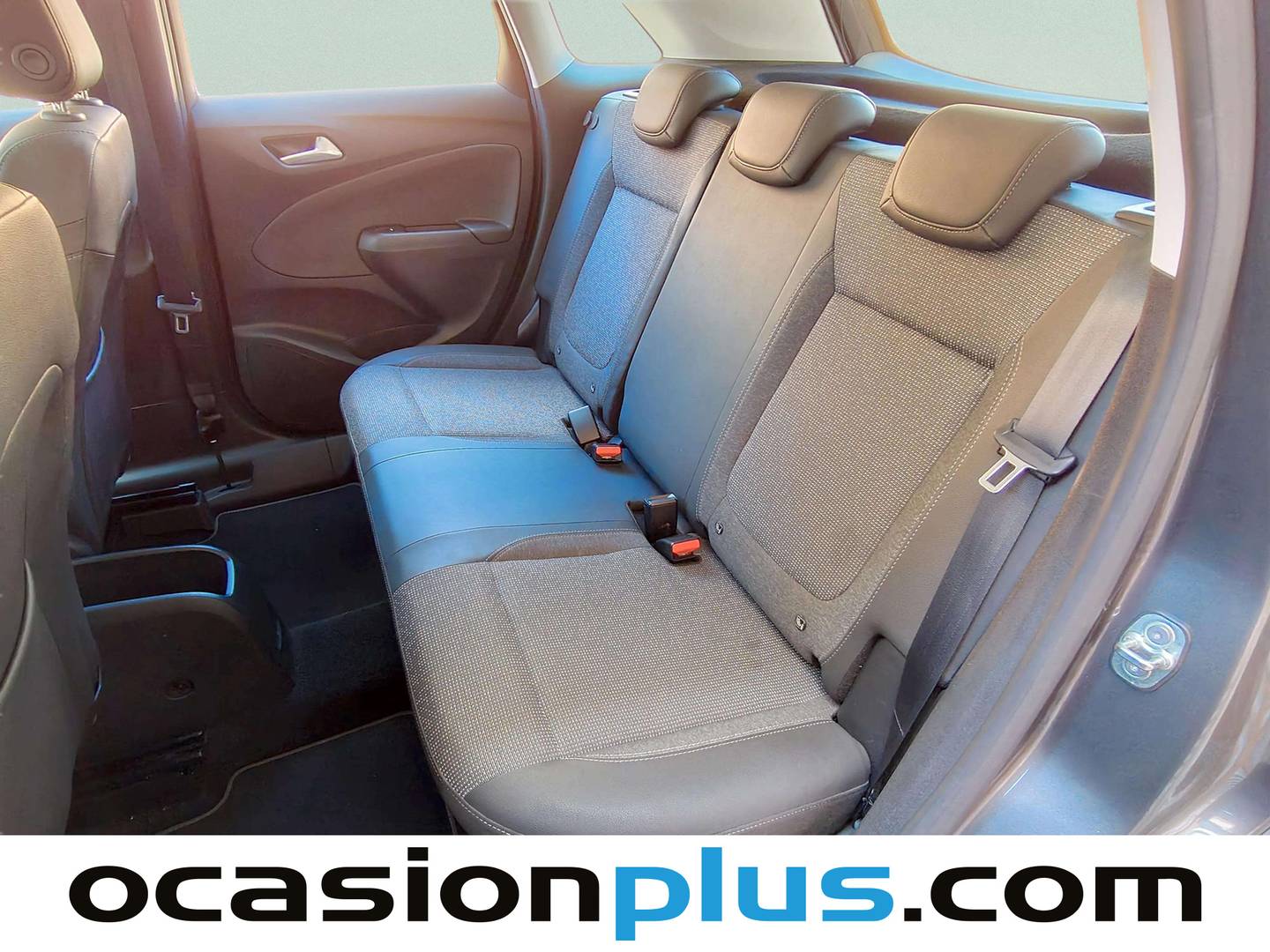 Foto asientos traseros Opel Crossland Opel Crossland 1.2 Business Elegance (130 CV)