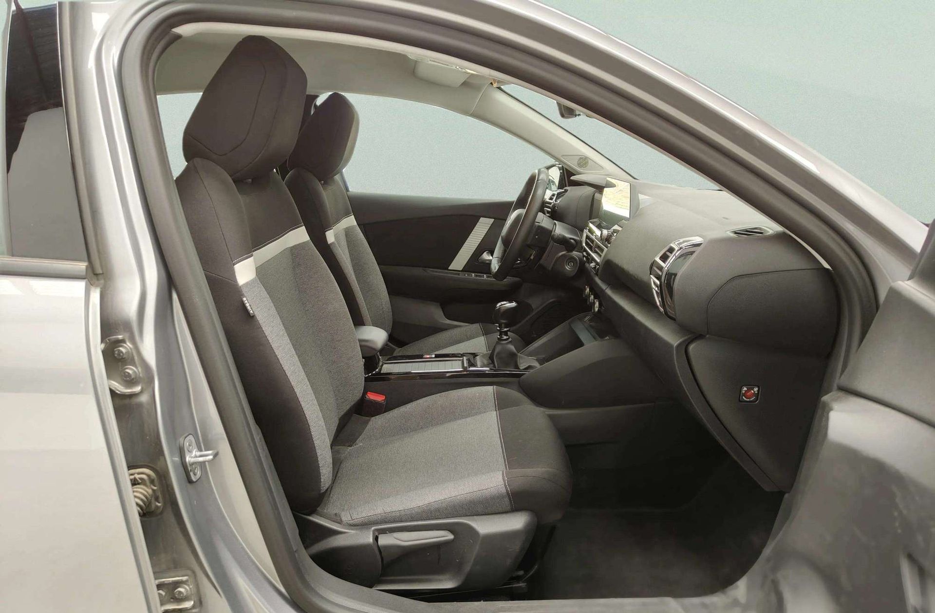 Citroën C4 X PureTech 100 Feel - foto 18