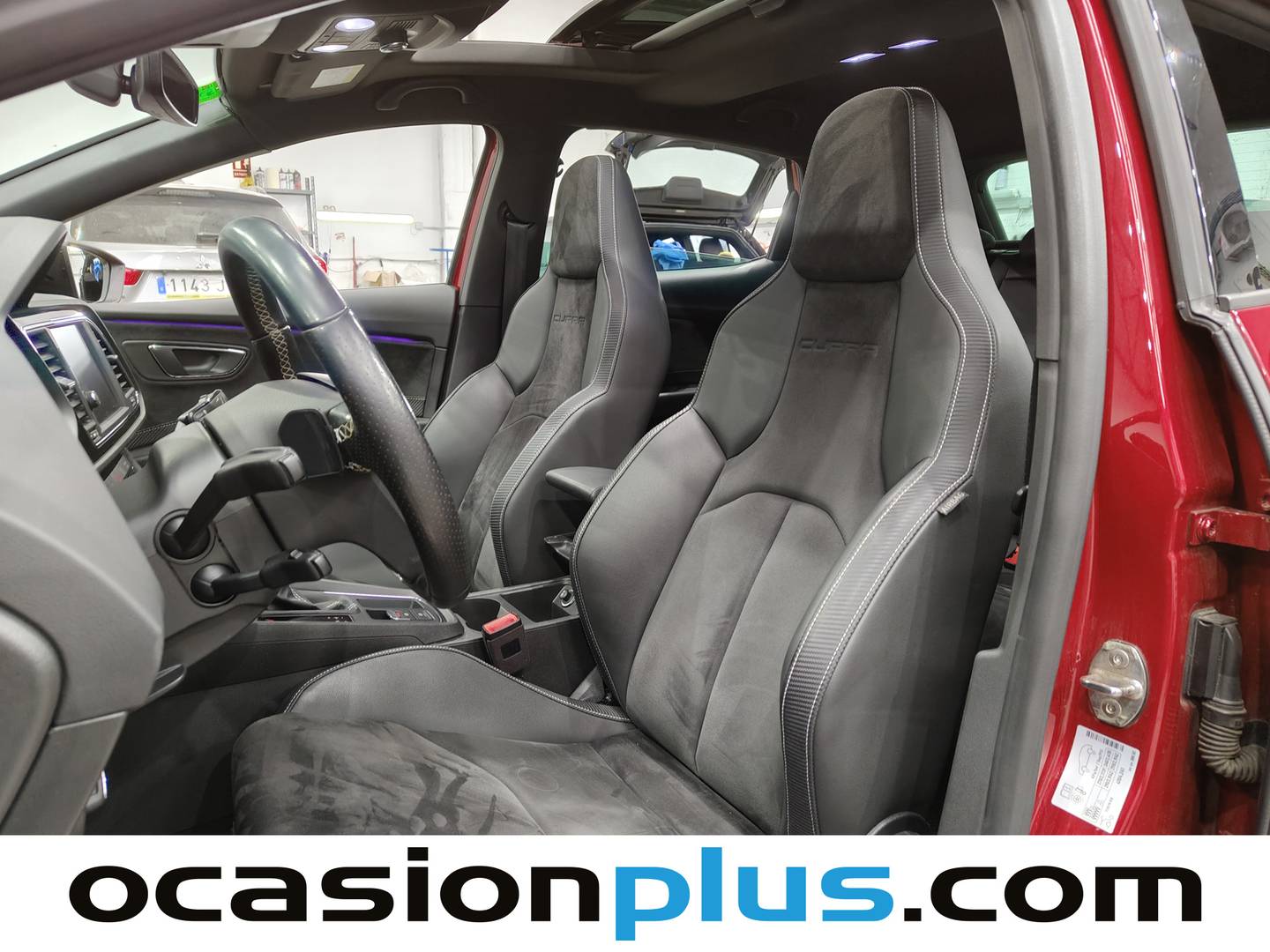 Foto asientos delanteros Seat León Seat León 2.0 TSI S&S Cupra DSG (300 CV)
