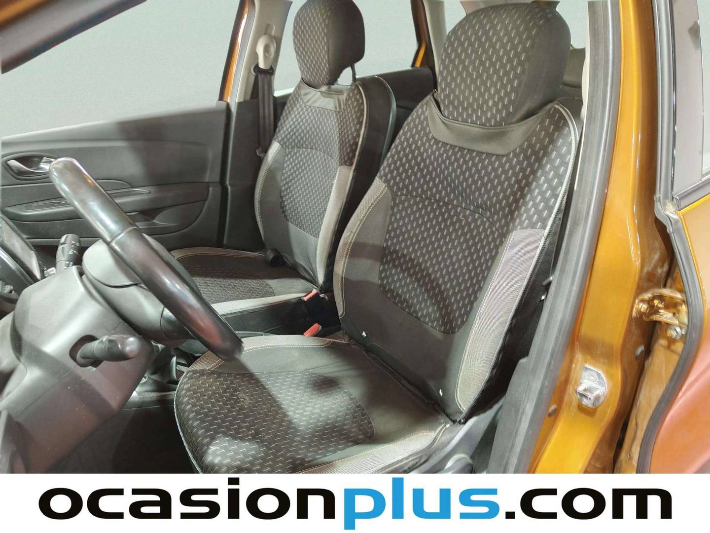 Foto asientos delanteros Renault Captur Renault Captur Zen Energy TCe (90 CV)