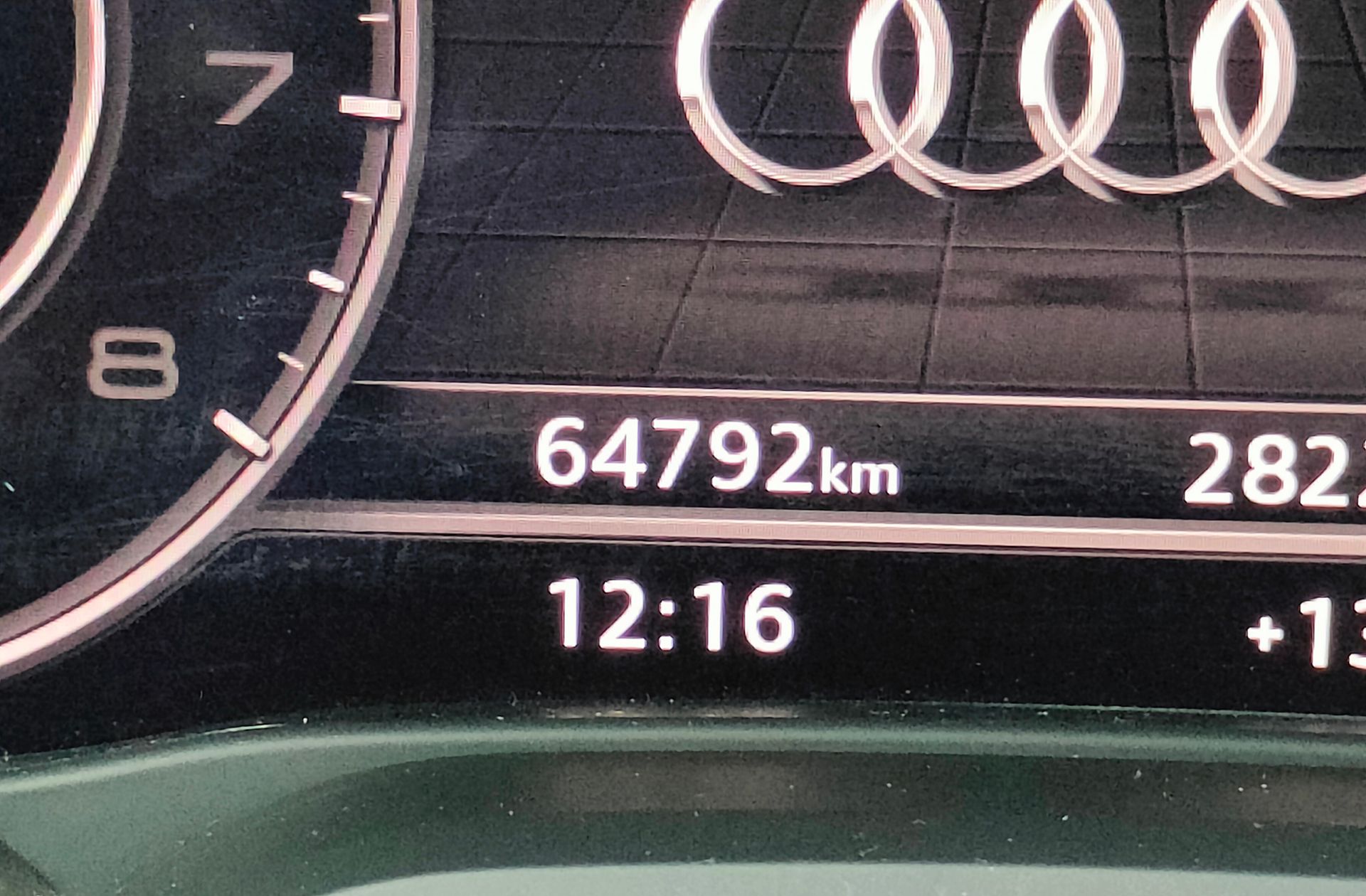 Audi Q2 Advanced 35 TFSI S tronic - foto 9