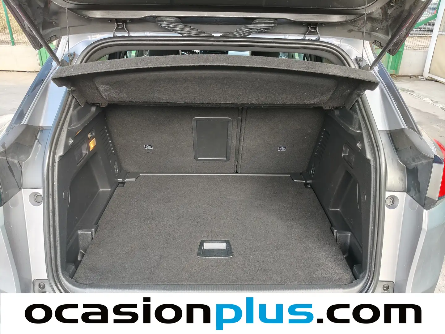 Foto Peugeot 3008 Peugeot 3008 PureTech 130 S&S Allure Pack (130 CV)