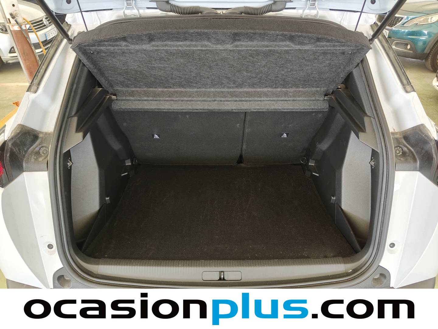 Foto Peugeot 2008 Peugeot 2008 PureTech 100 S&S Allure (100 CV)