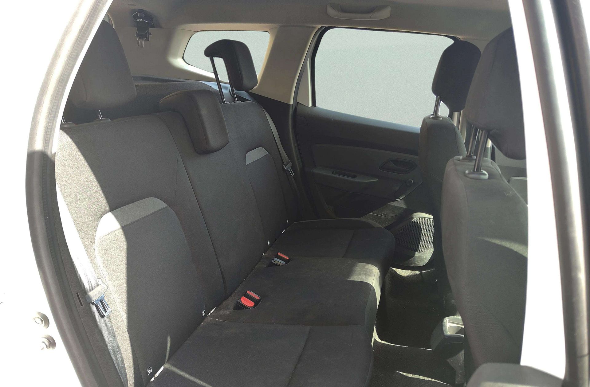 Dacia Duster Essential TCe 4x2 - foto 14