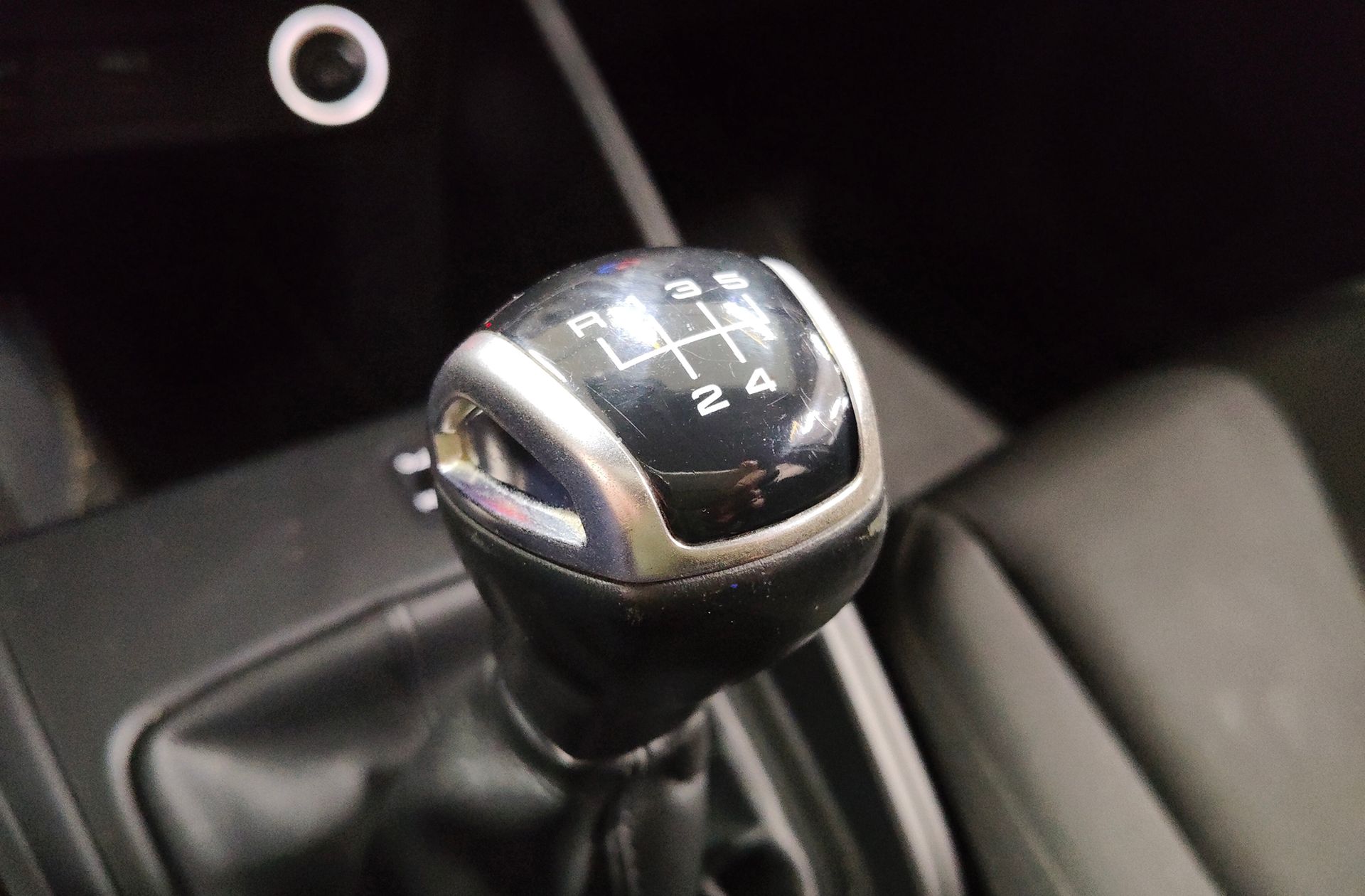 Audi A1 Sportback Advanced 25 TFSI - foto 5