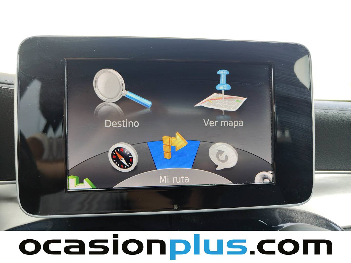 Equipamiento del Mercedes Clase C Mercedes Clase C C 220 BlueTEC AMG Line (170 CV)