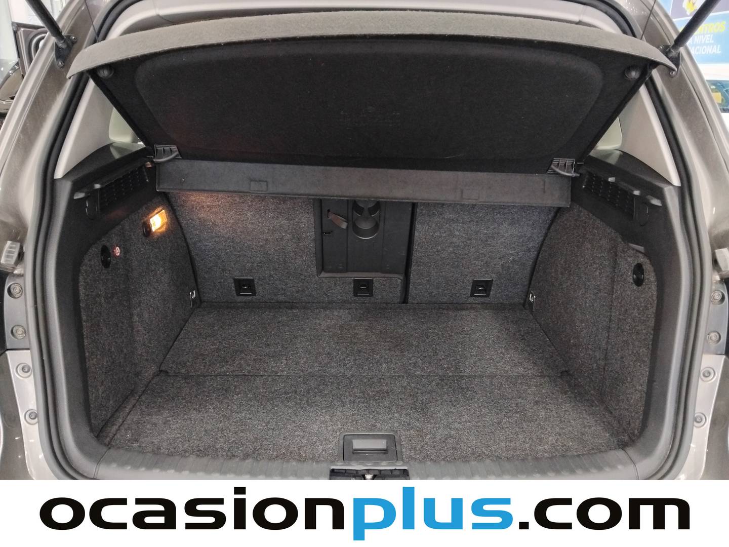 Foto asientos delanteros Volkswagen Tiguan Volkswagen Tiguan Advance 2.0 TDI BMT Front Drive (140 CV)