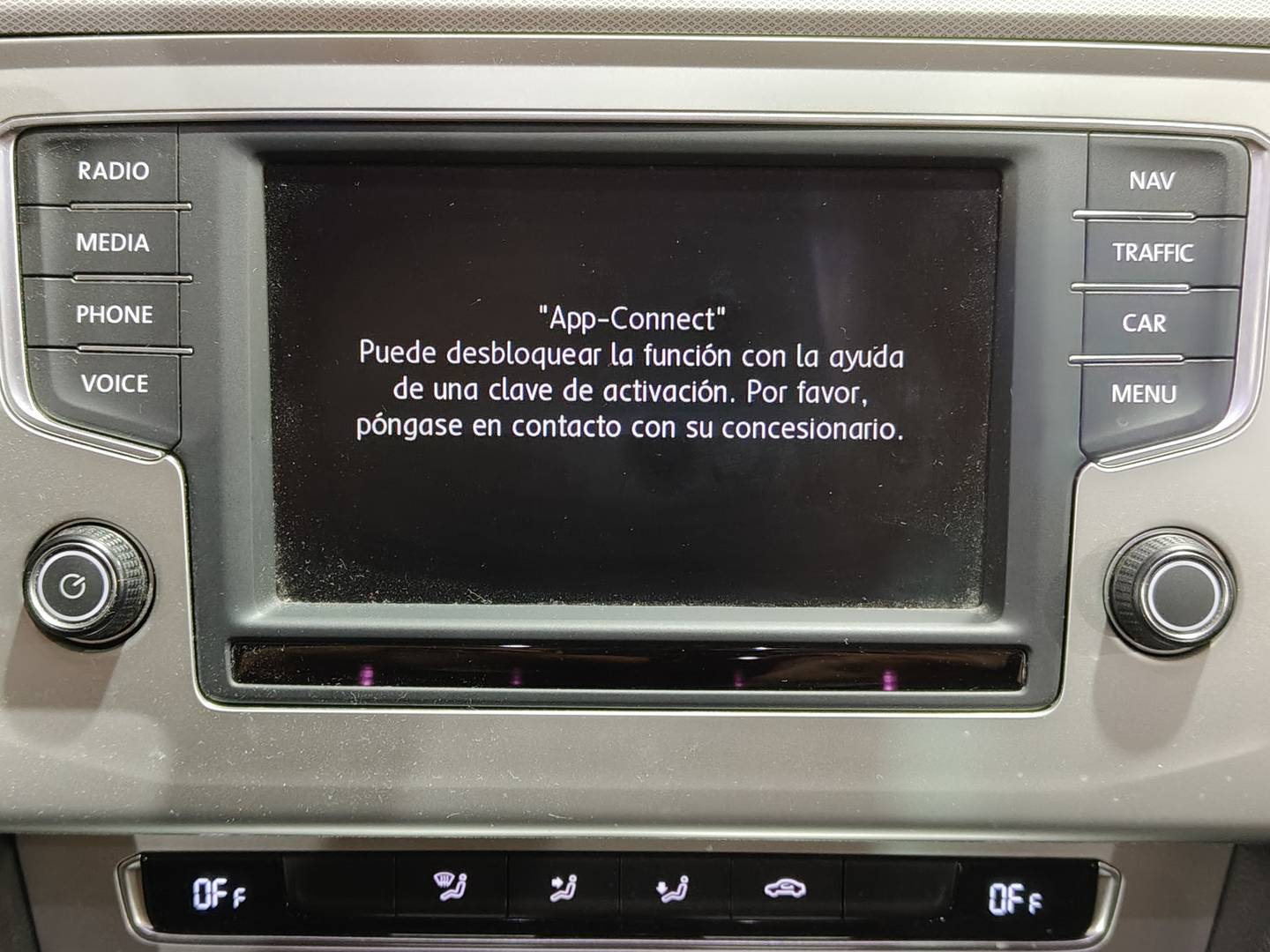 Foto Volkswagen Passat Volkswagen Passat Advance 1.6 TDI BMT (120 CV)