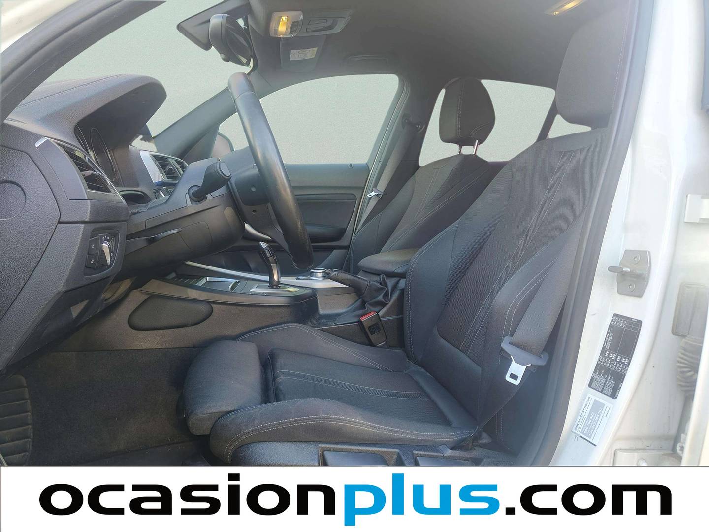 Foto asientos delanteros BMW Serie 1 BMW Serie 1 118d (150 CV)Pack M