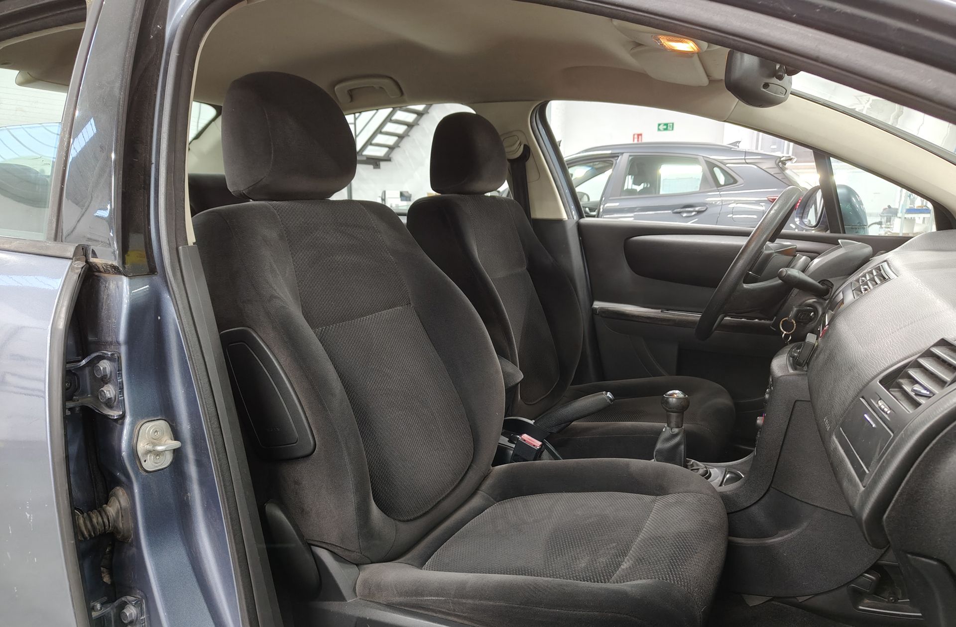 Citroën C4 1.6 HDi FP Sedán Collection - foto 12