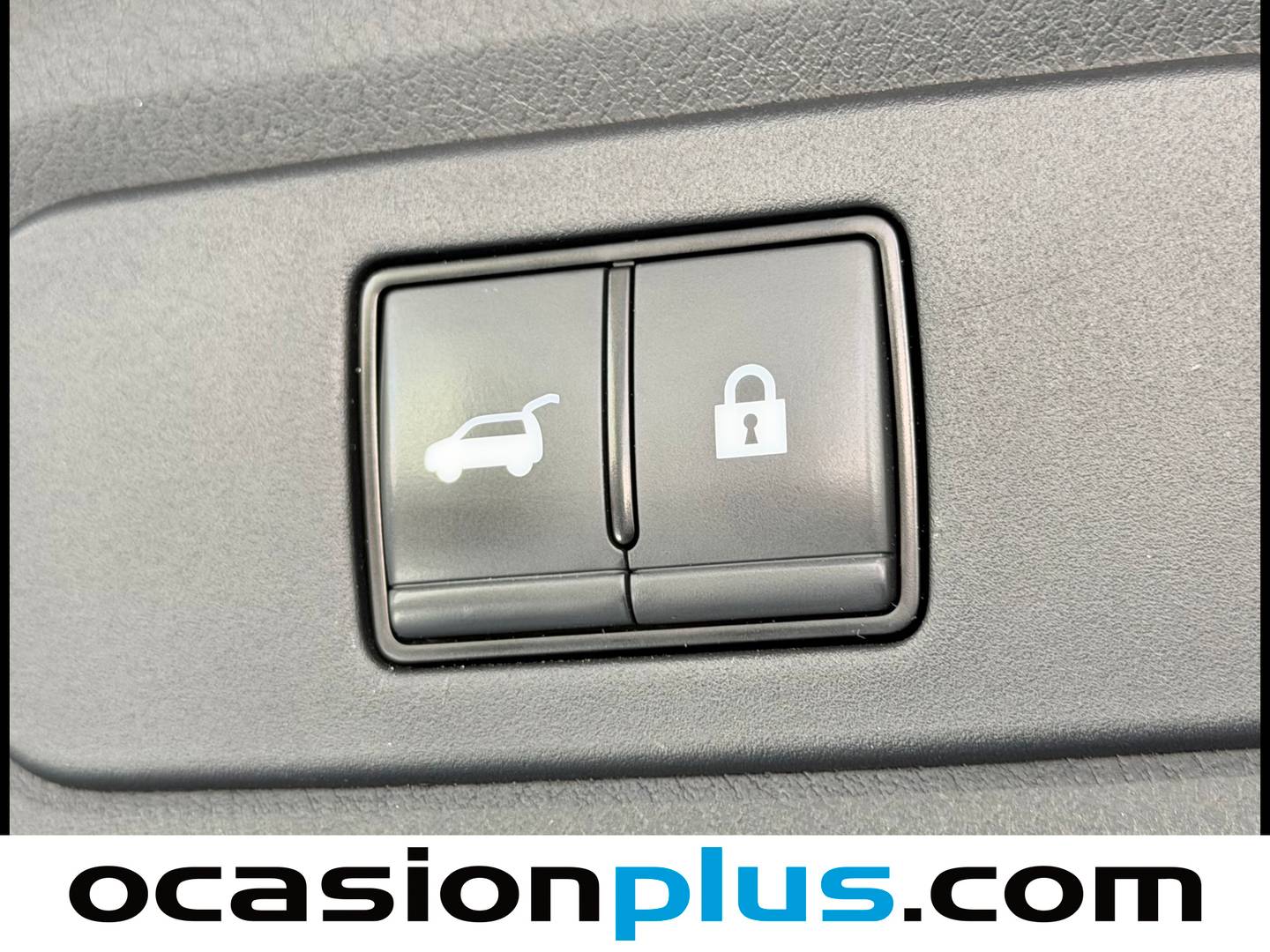 Accesorios del Nissan QASHQAI Nissan Qashqai DIG-T 140 mHEV N-Connecta 4x2 (140 CV)