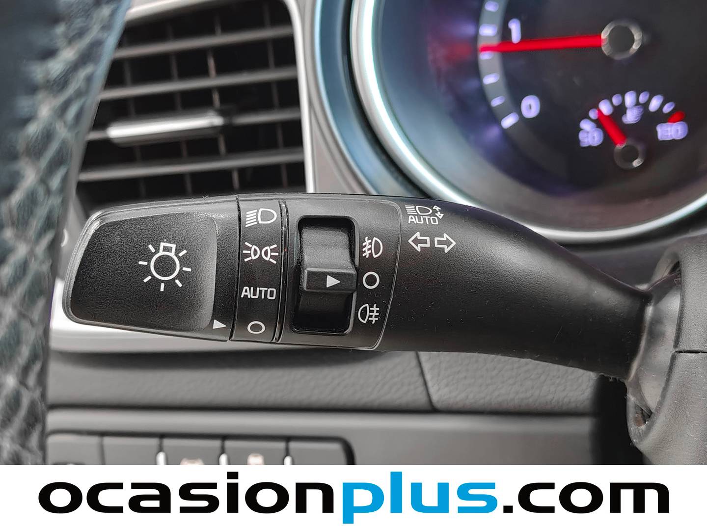Acabados KIA Ceed KIA Ceed 1.6 MHEV iMT Drive (136 CV)