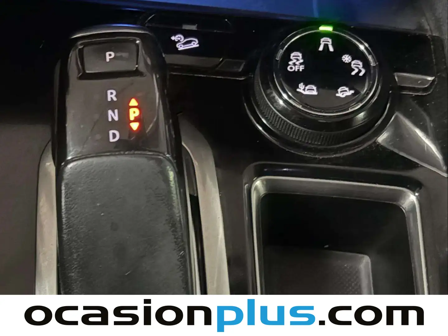 Foto Peugeot 3008 Peugeot 3008 THP 165 Allure EAT6 (165 CV)