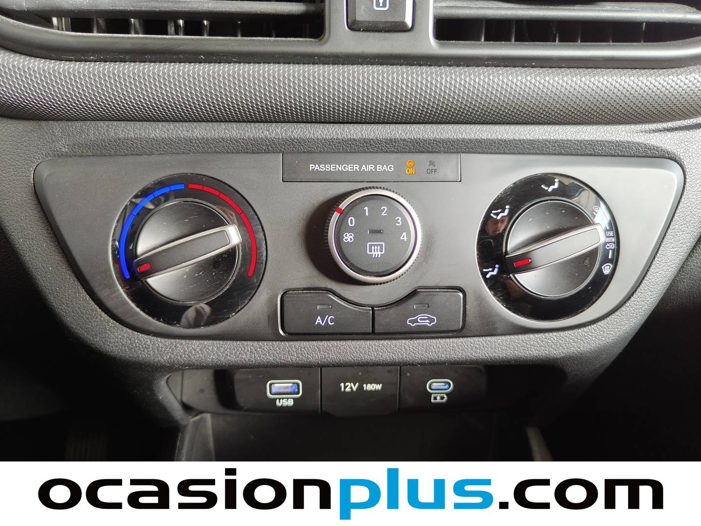 Foto Hyundai i10 Hyundai i10 1.0 Klass (67 CV)