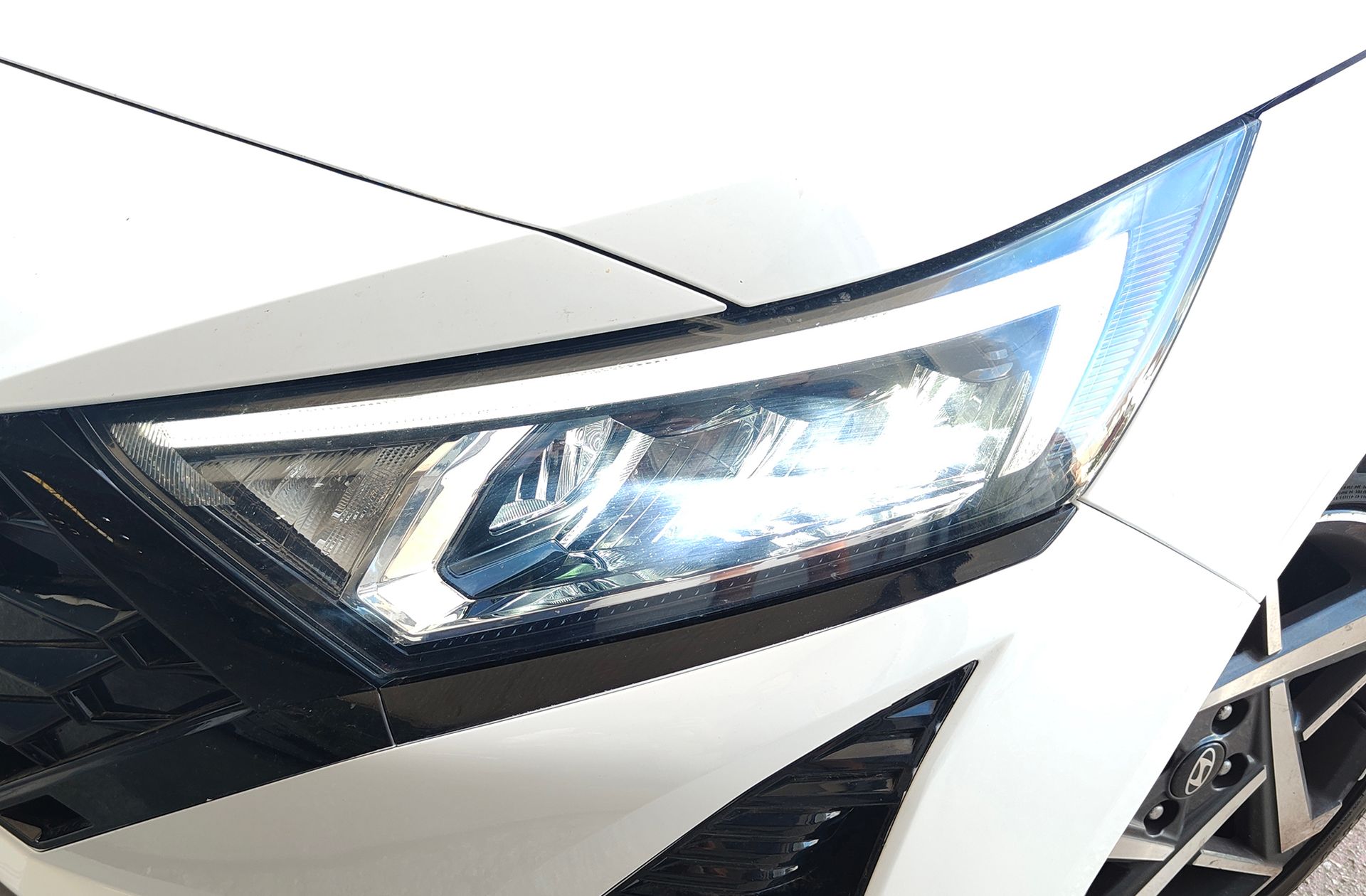 Hyundai i20 1.0 T-GDi 48V Tecno DCT - foto 13