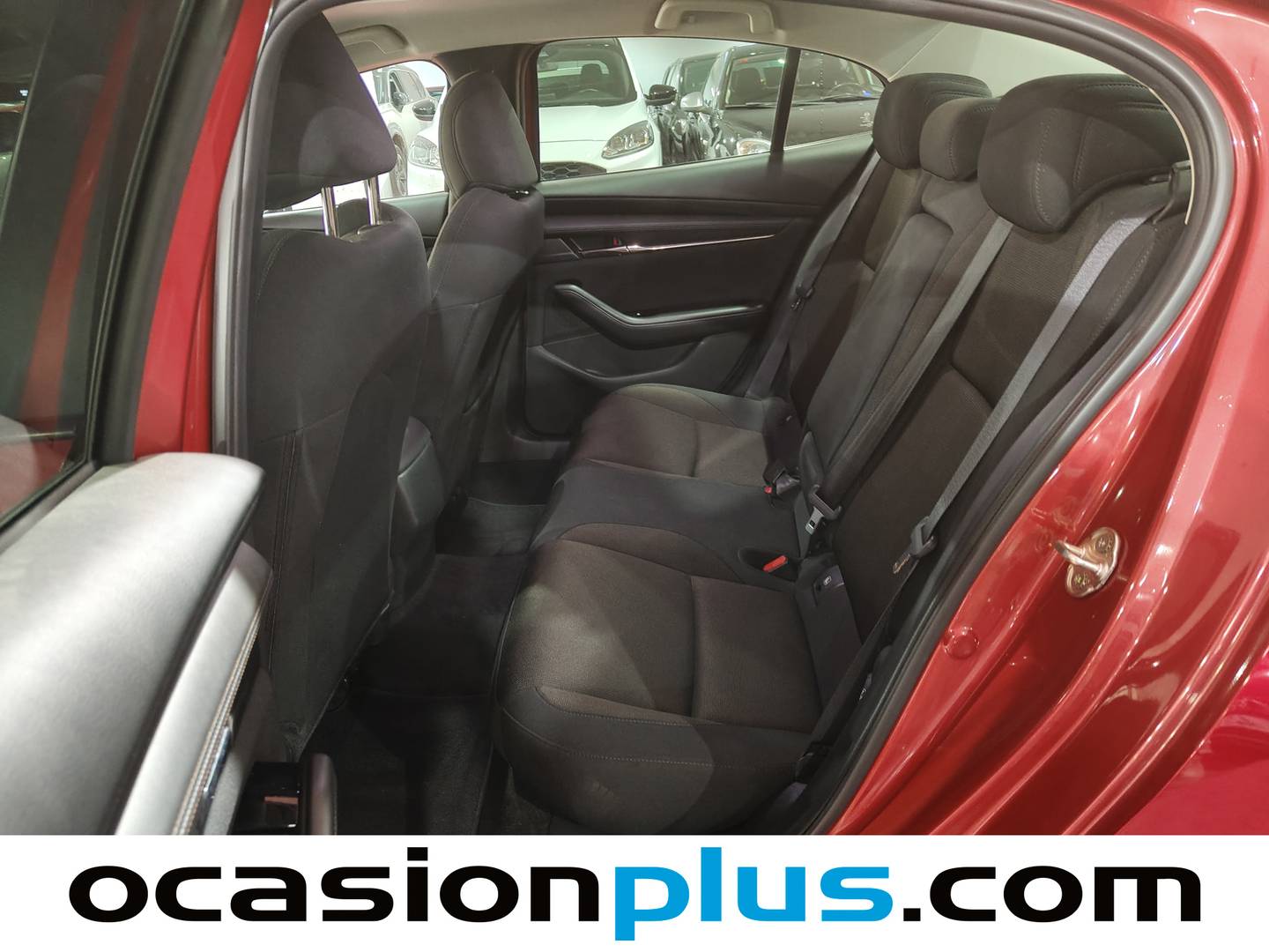 Foto asientos traseros Mazda Mazda3 Mazda Mazda 3 2.0 Skyactiv-G Evolution (122 CV)